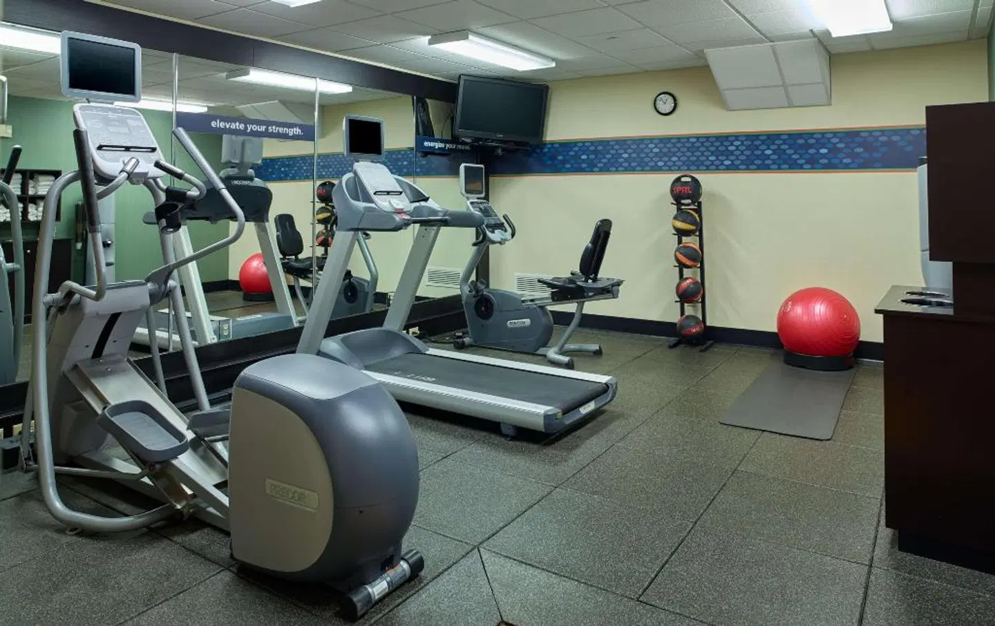 Hampton Inn & Suites North Conway SPORTS_AND_LEISURE