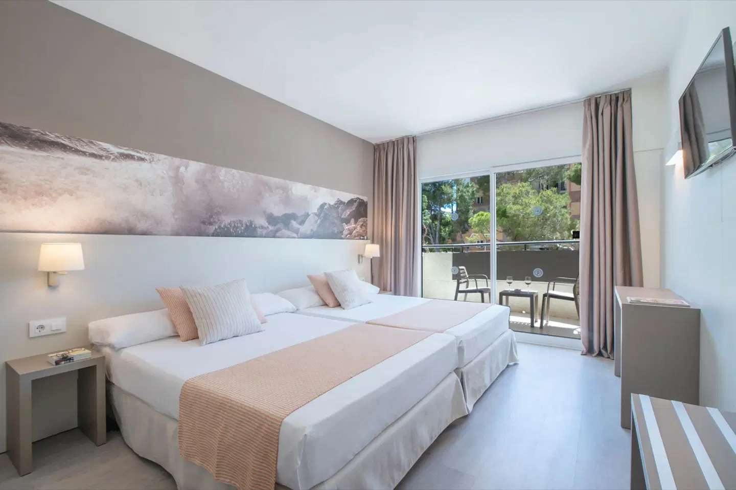 Hotel Salou Sunset by Pierre & Vacances ROOM_EXAMPLE