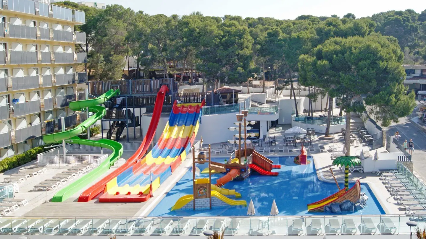 Best Cap Salou OUTDOOR_POOL