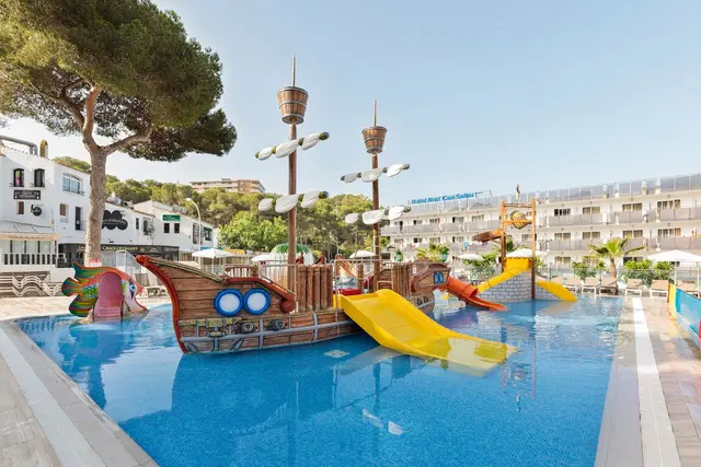 Best Cap Salou OUTDOOR_POOL