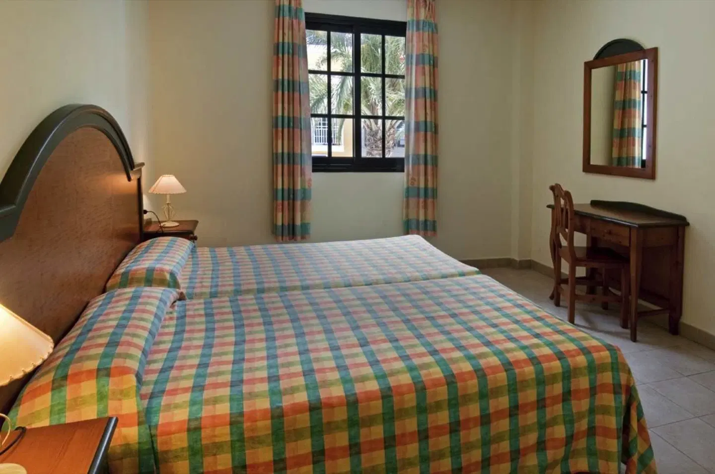 Las Mozas ROOM_EXAMPLE