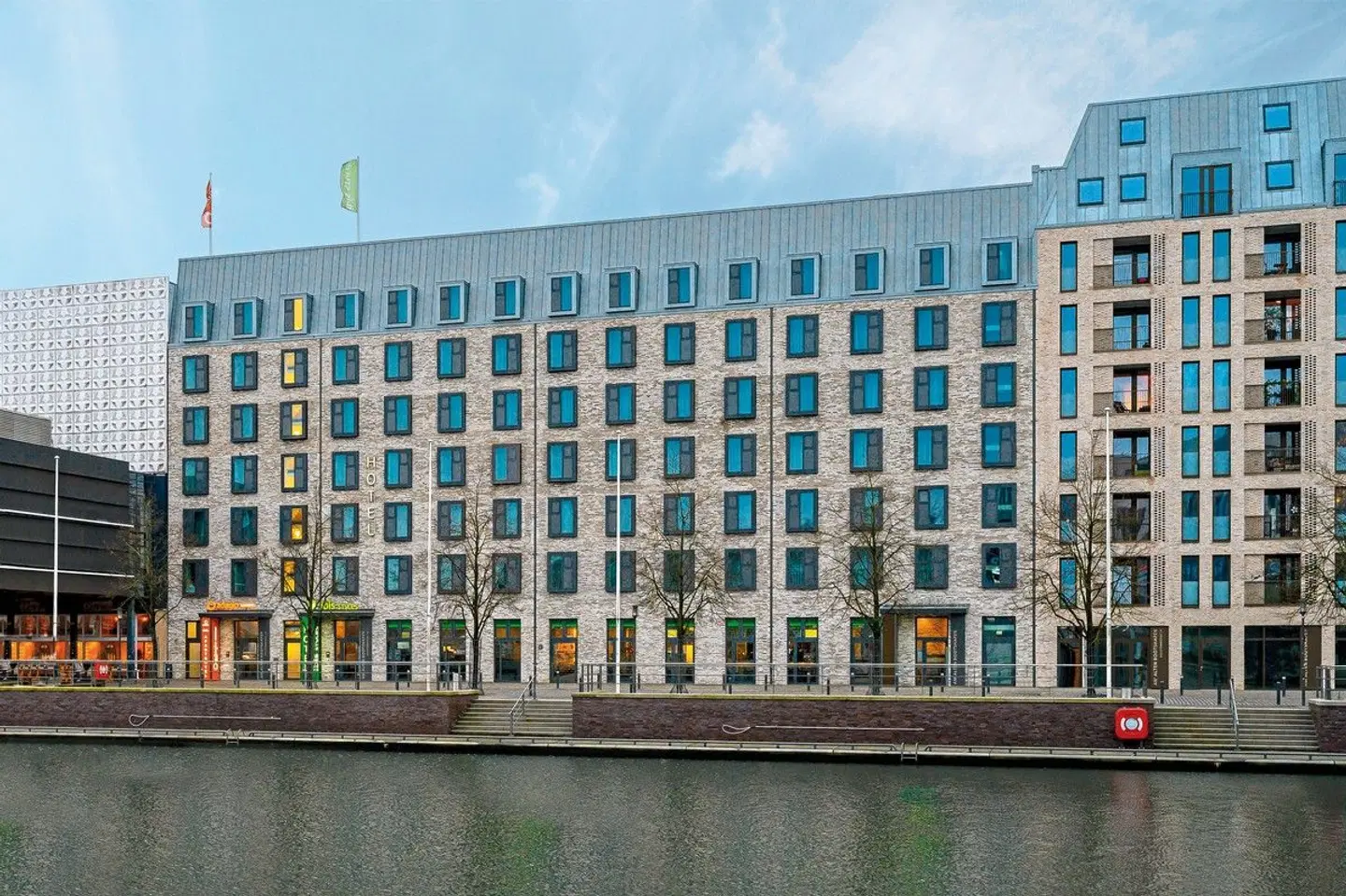 ibis Styles Kiel EXTERIOR