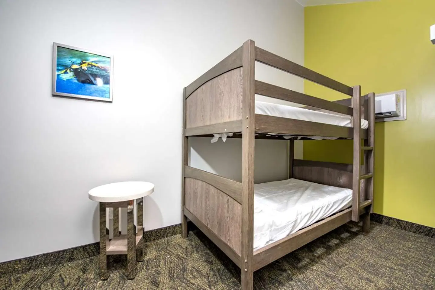 Best Western Plus Apple Valley Lodge Pigeon Forge ROOM_EXAMPLE