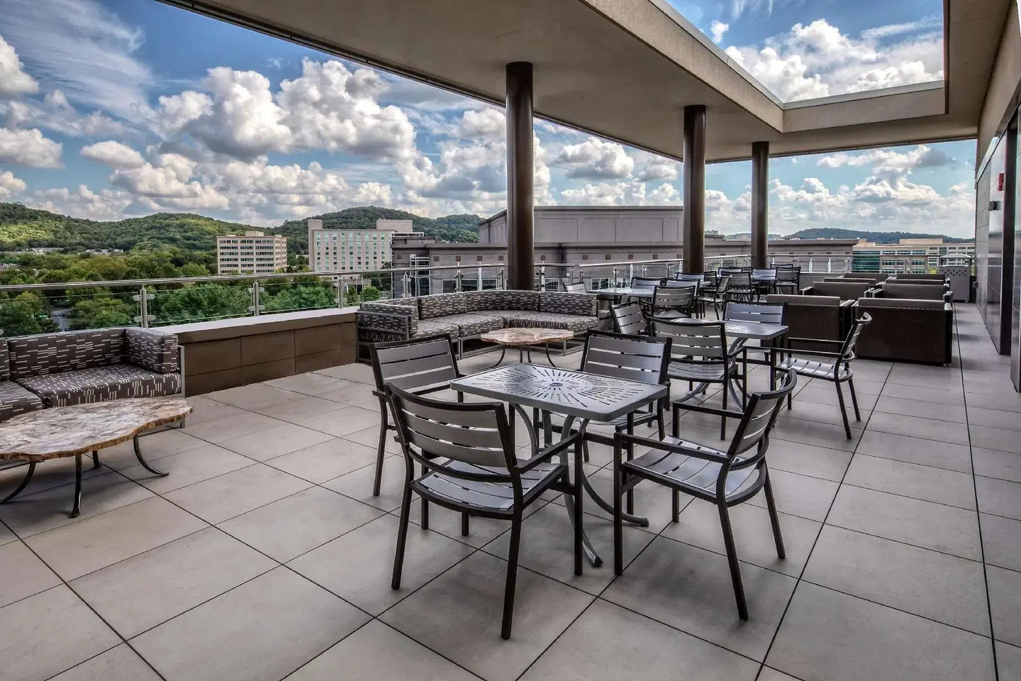 Hilton Franklin Cool Springs Terrasse