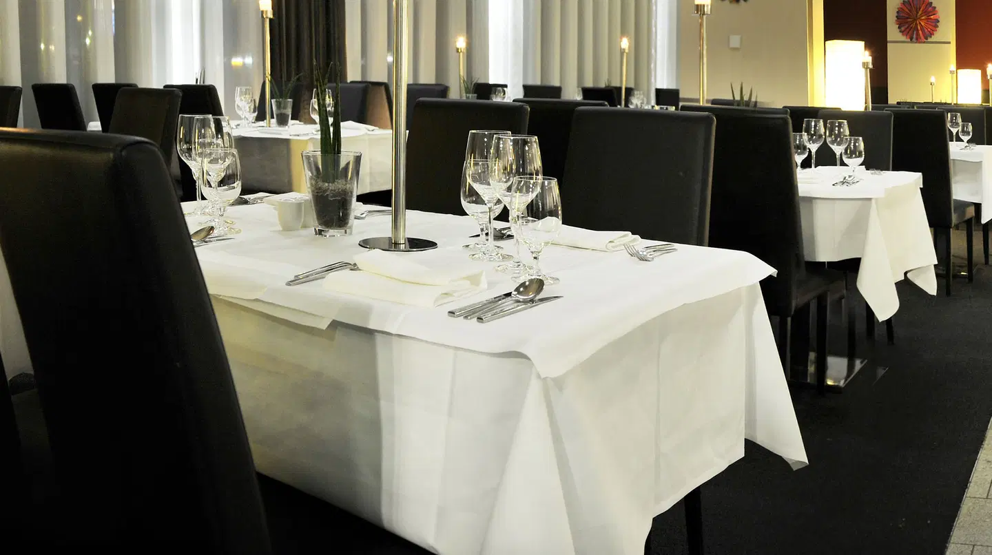 Pannonia Tower Hotel Restaurant