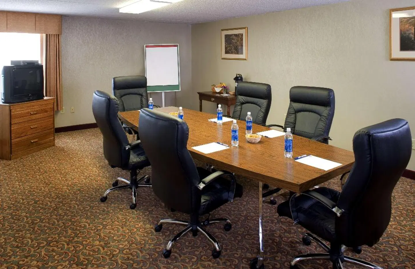 Best Western Plus Cedar Bluff Inn Konferenz