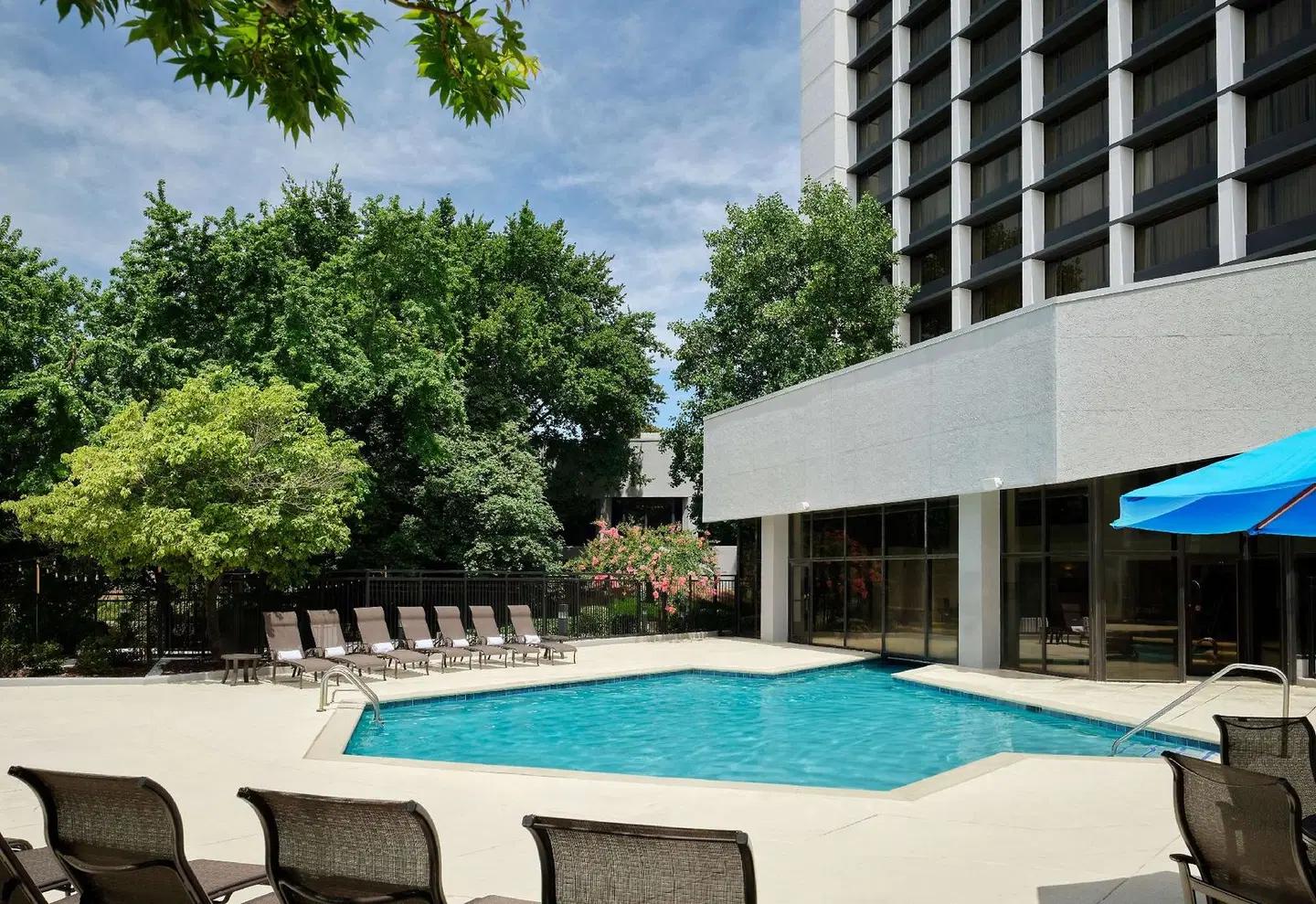 Sonesta Nashville Airport OUTDOOR_POOL