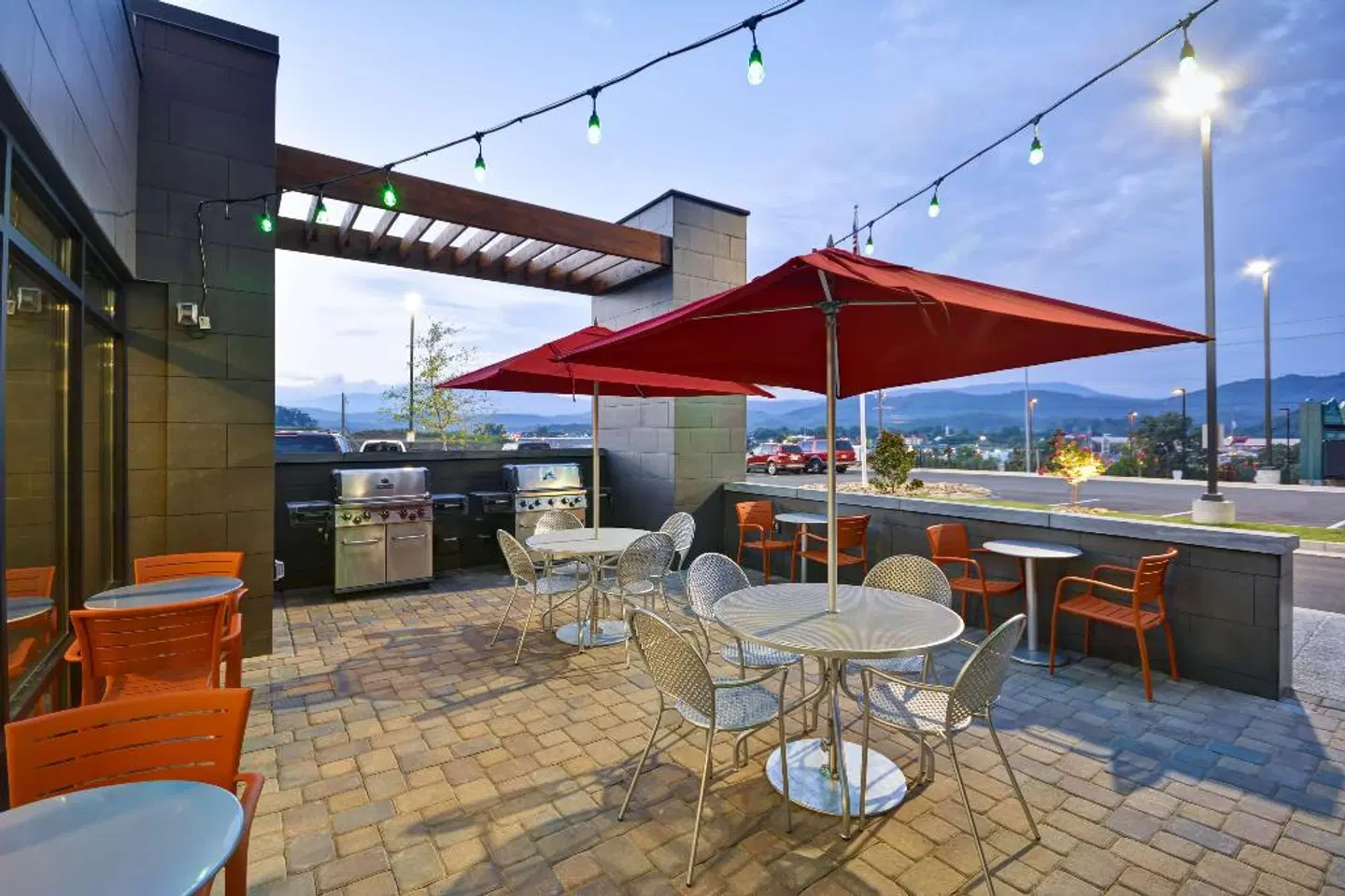 Home2 Suites by Hilton Pigeon Forge Terrasse