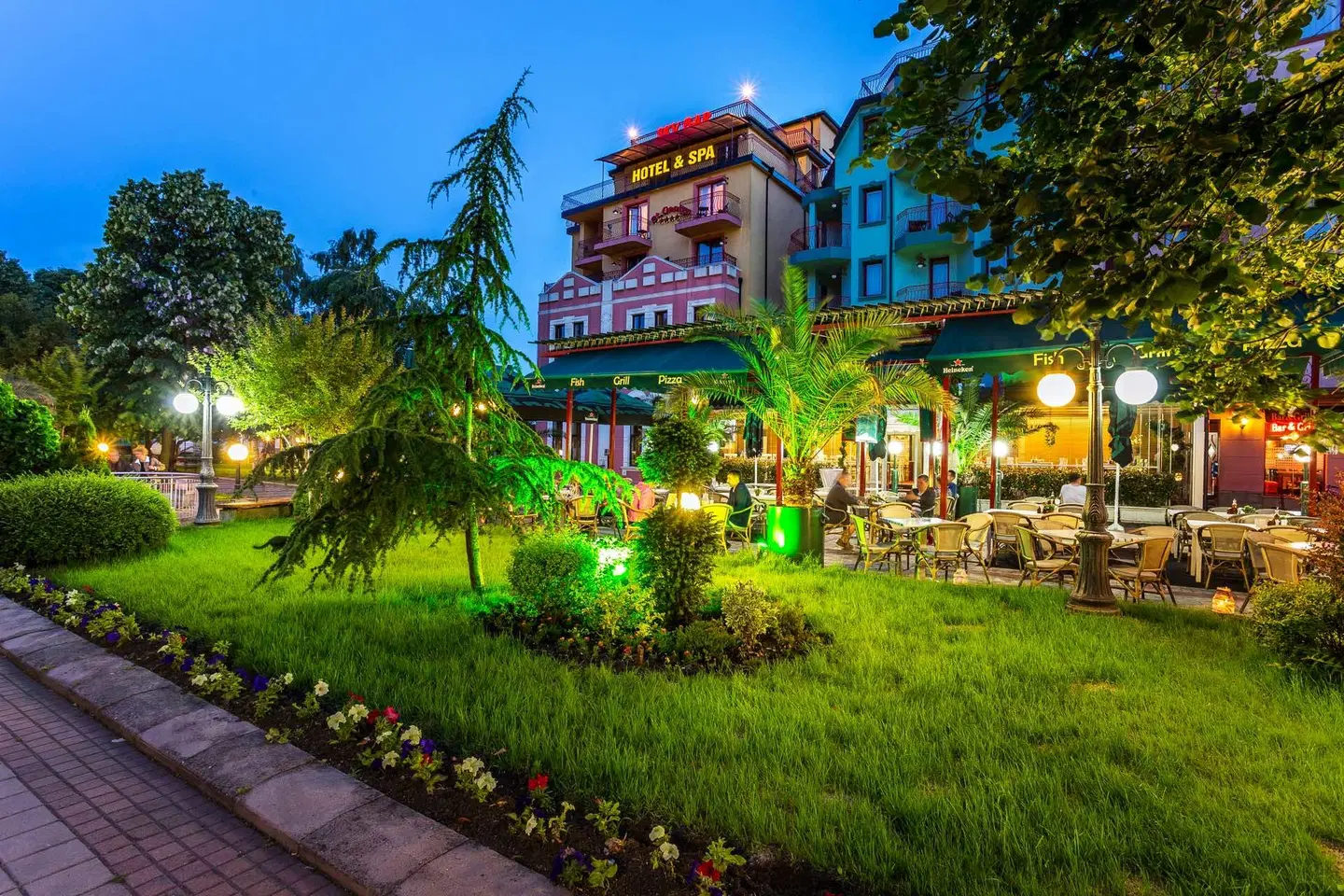 Saint George Hotel & Spa EXTERIOR