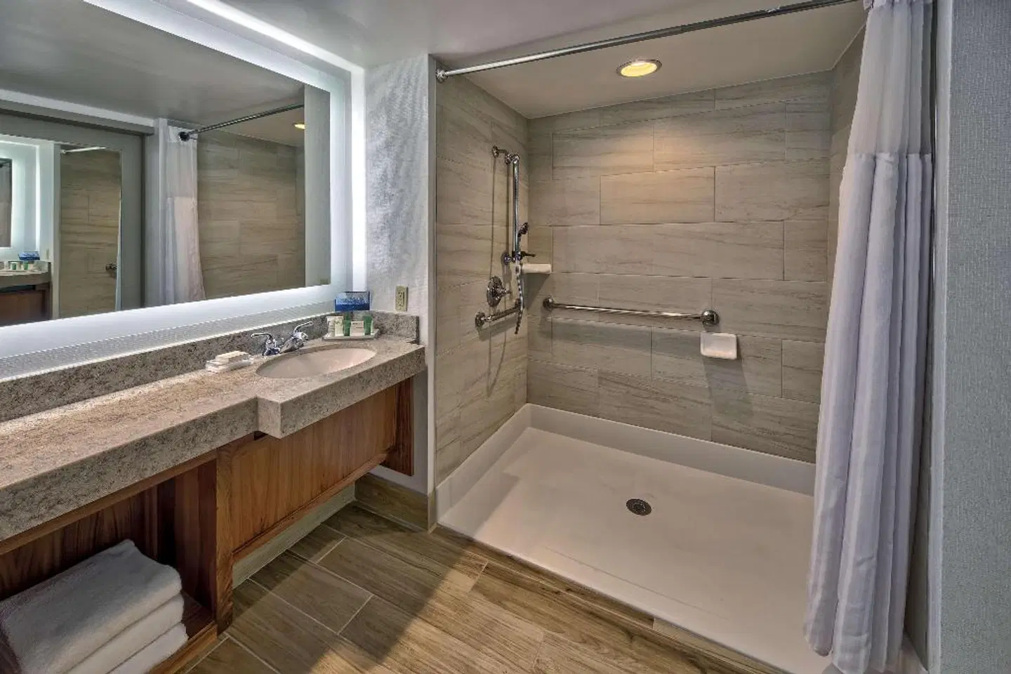 Hilton Knoxville Airport Badezimmer