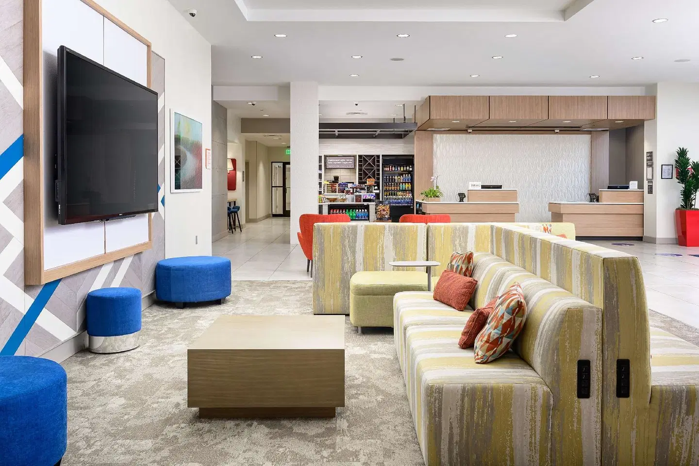 Hilton Garden Inn Knoxville Papermill Drive LOUNGE_LOBBY
