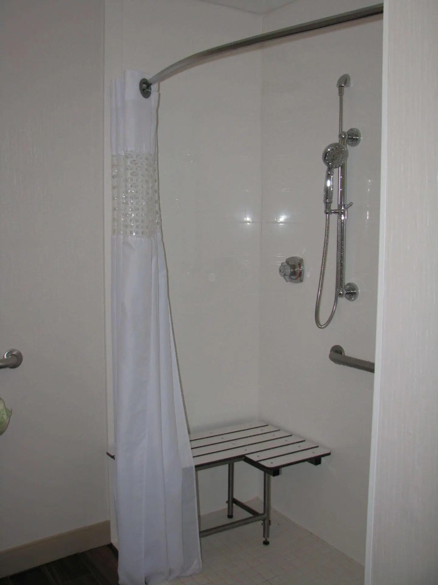 Hampton Inn Sevierville Badezimmer