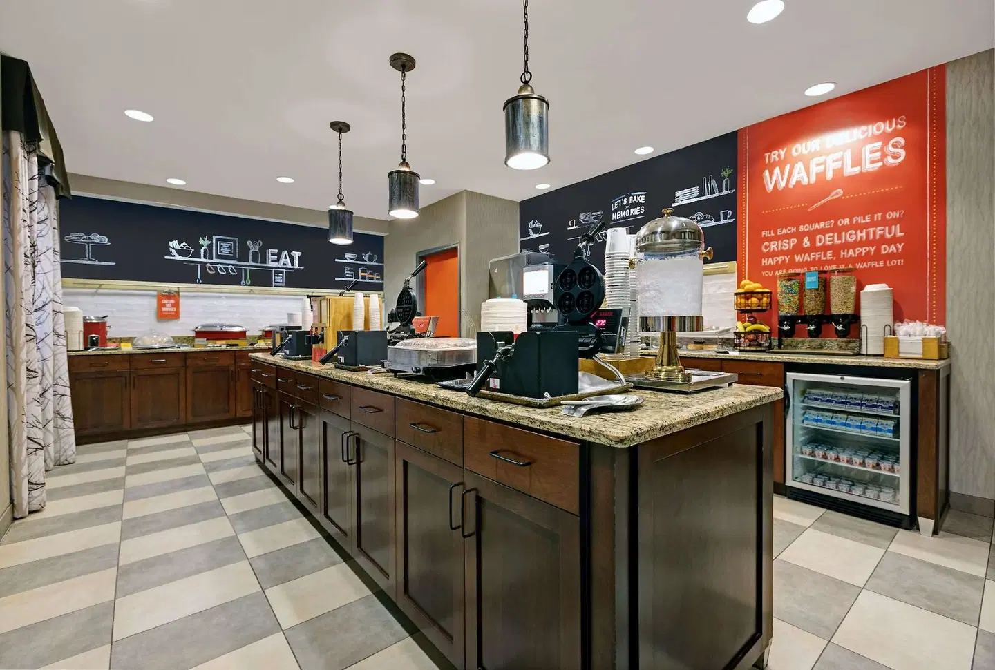 Hampton Inn & Suites Pigeon Forge On The Parkway Bar