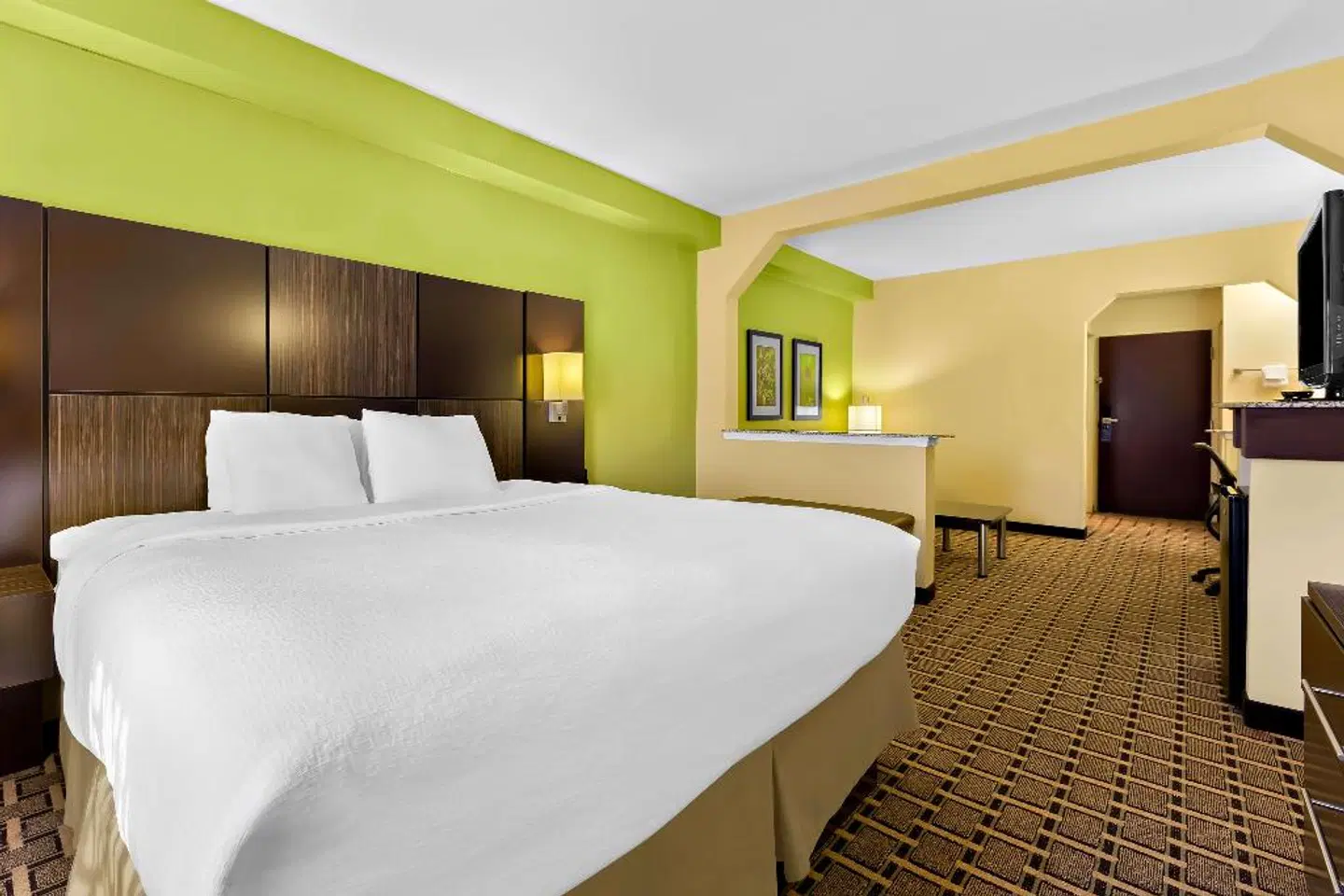 Best Western Knoxville Suites - Downtown ROOM_EXAMPLE