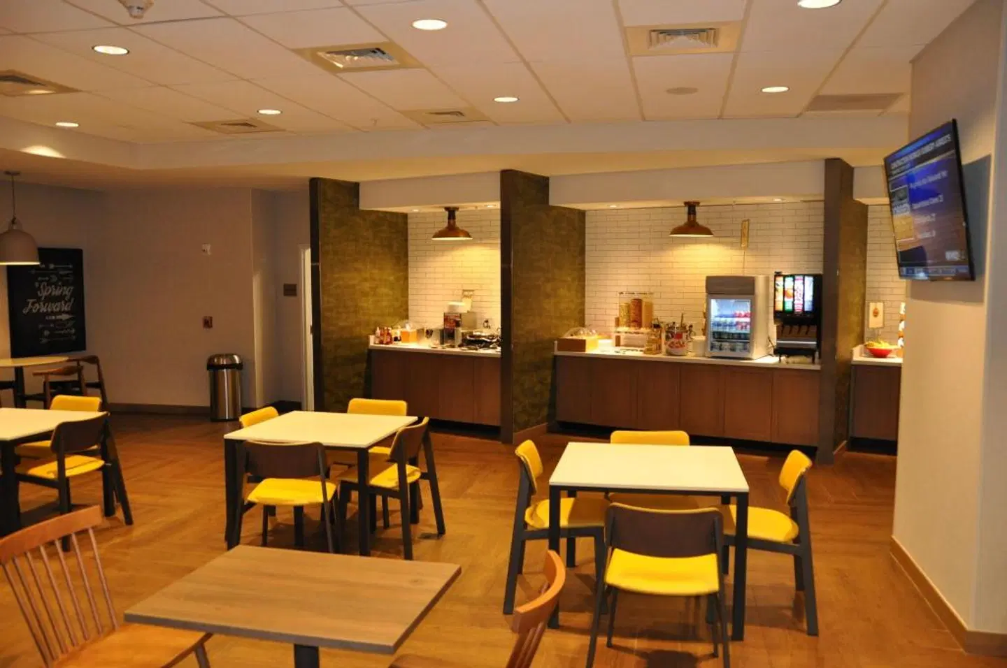 Fairfield Inn & Suites by Marriott Nashville Airport Restaurant