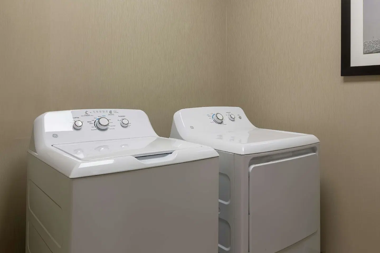 Hampton Inn & Suites Knoxville Downtown HEALTH_BEAUTY