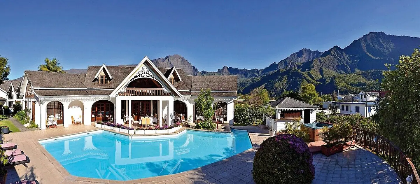 Le Vieux Cep OUTDOOR_POOL