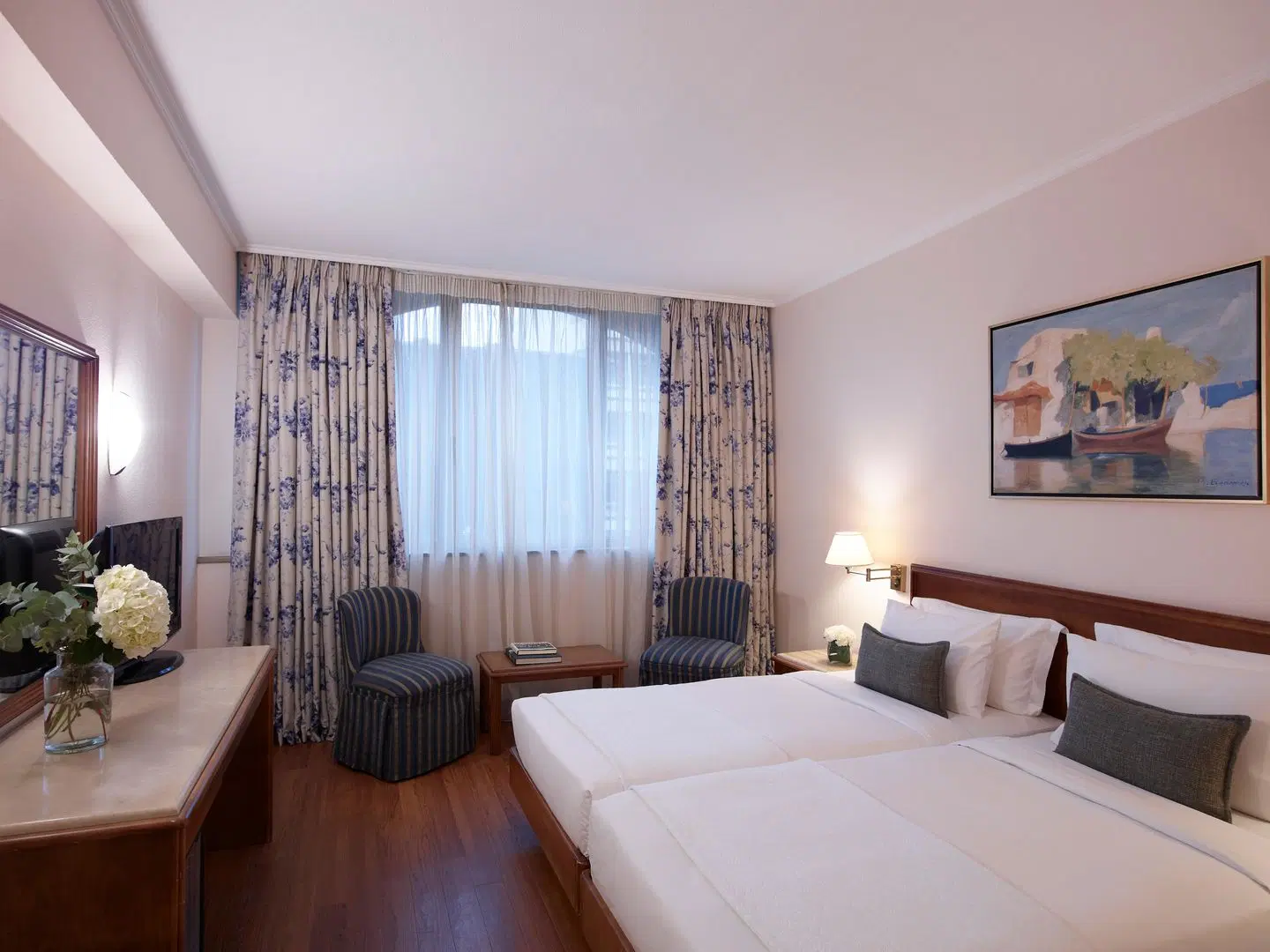 Titania Hotel ROOM_EXAMPLE