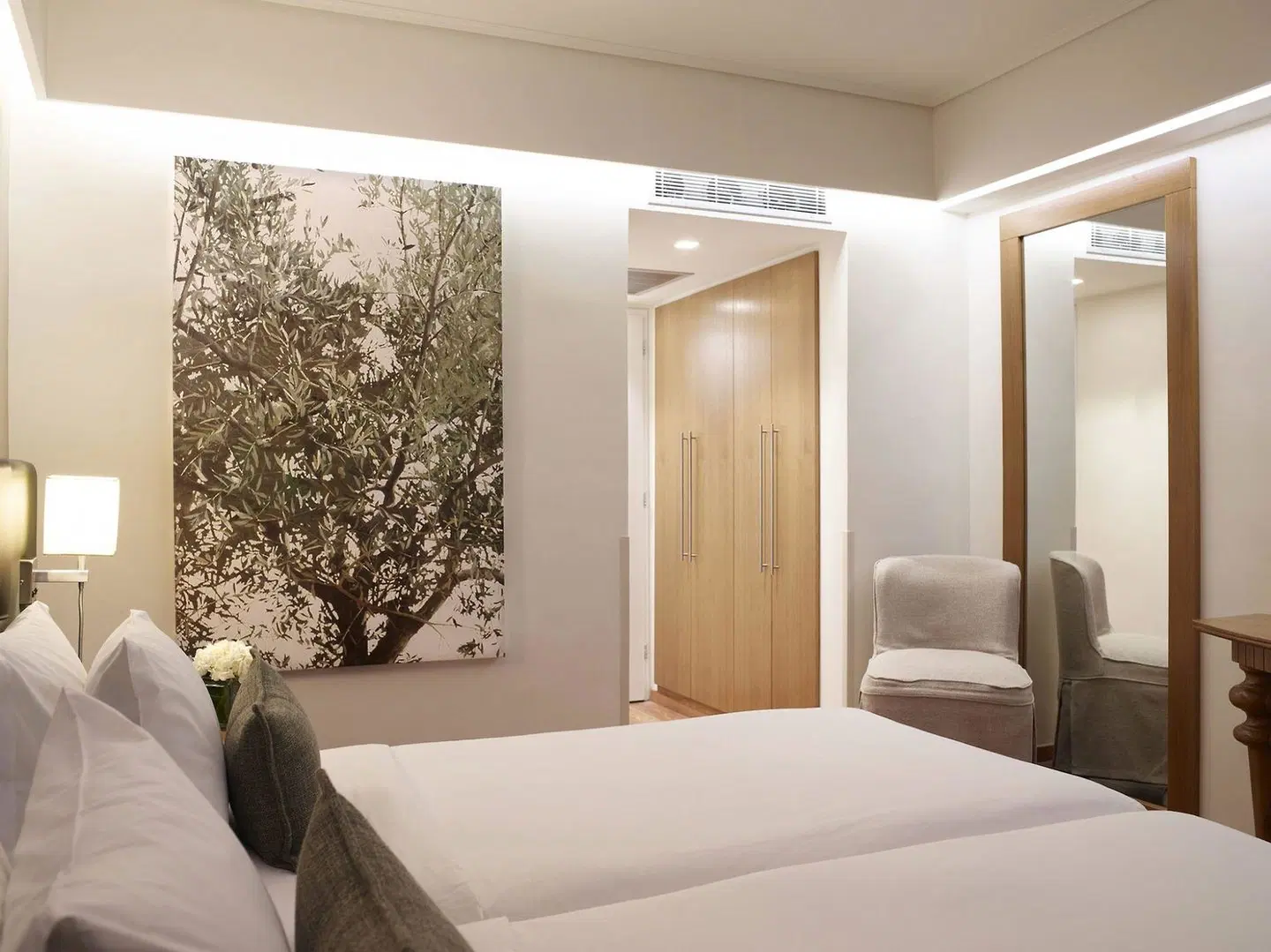 Titania Hotel ROOM_EXAMPLE