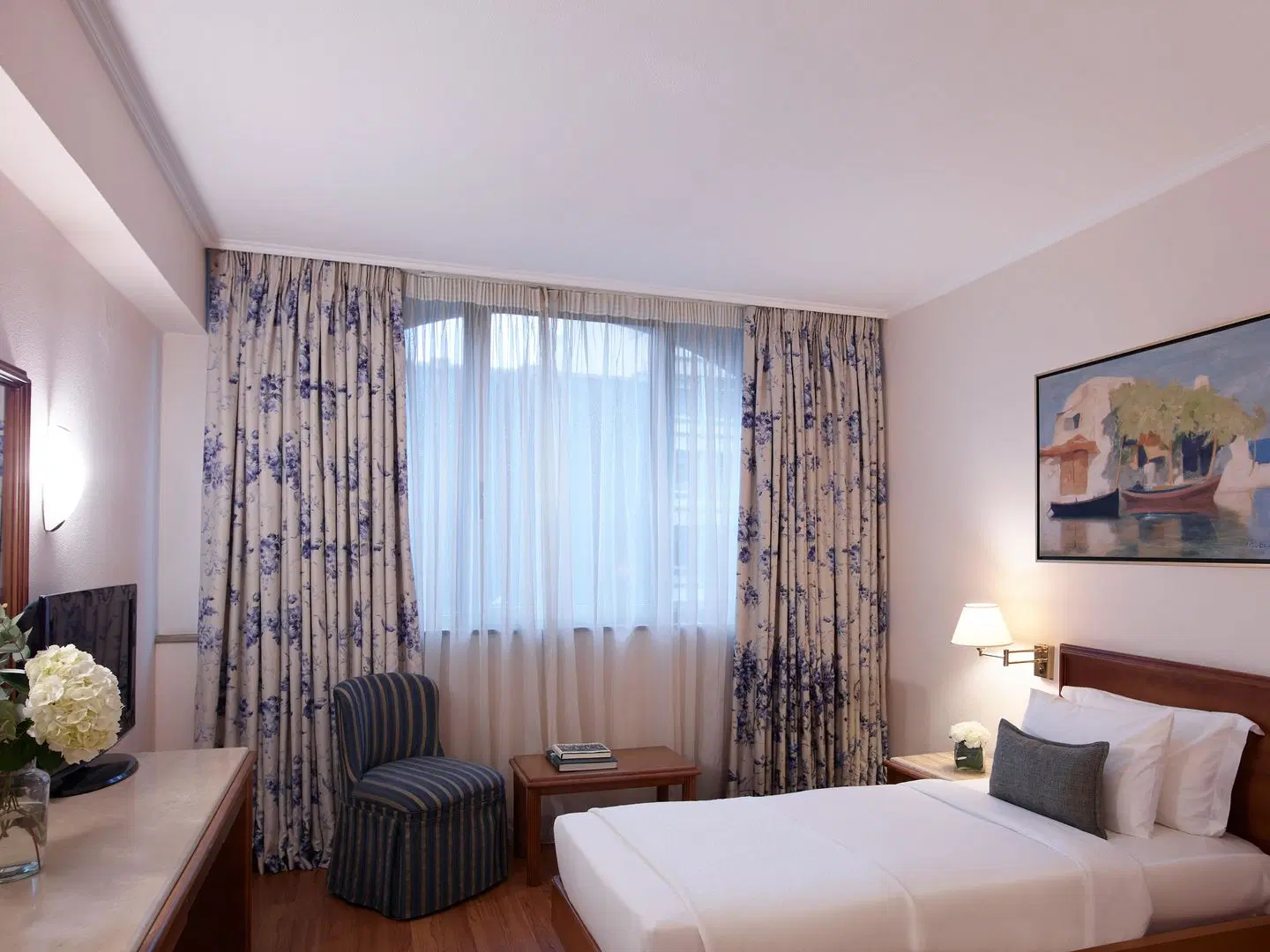 Titania Hotel ROOM_EXAMPLE