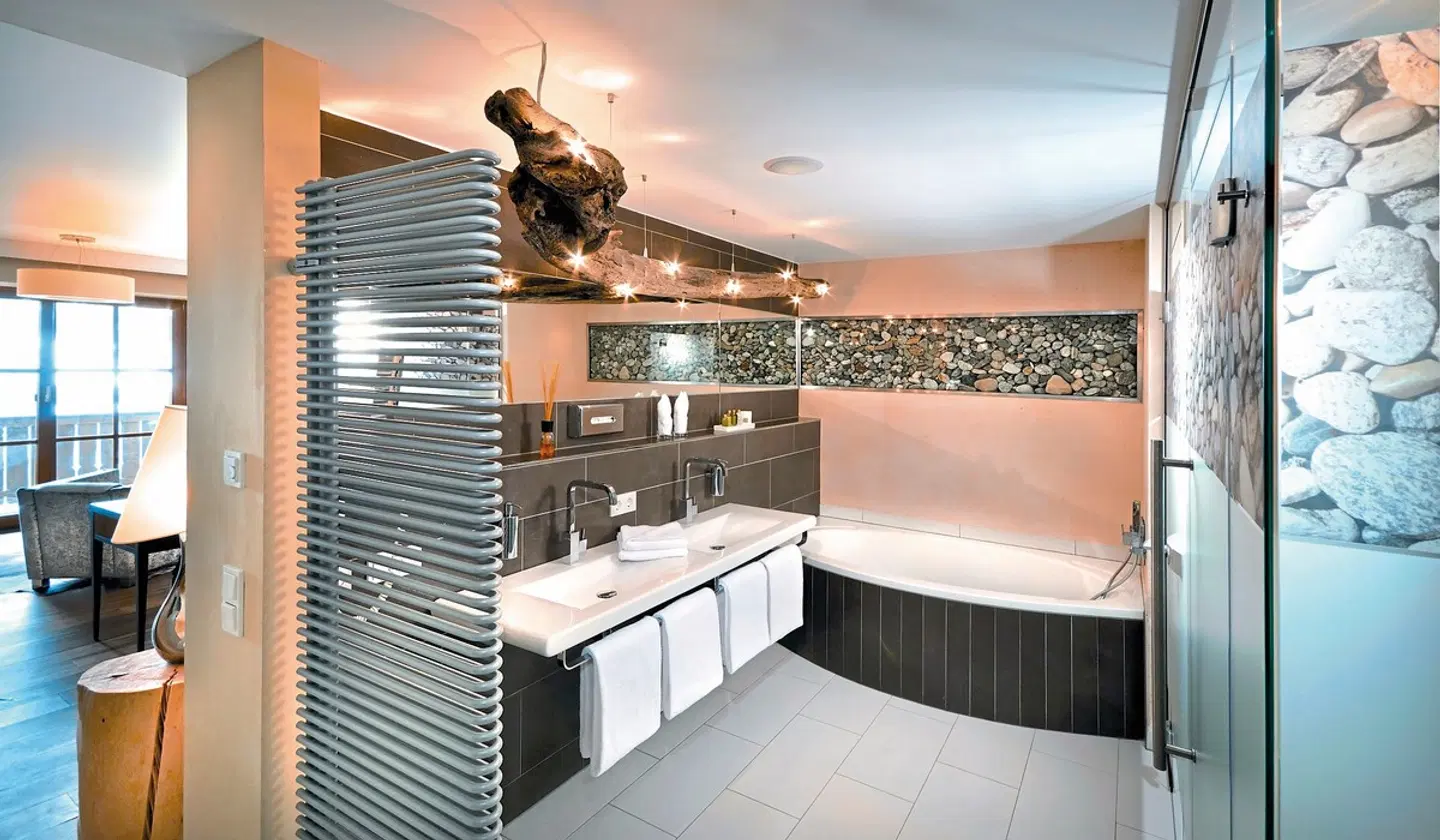 Hotel Alpine Palace Badezimmer