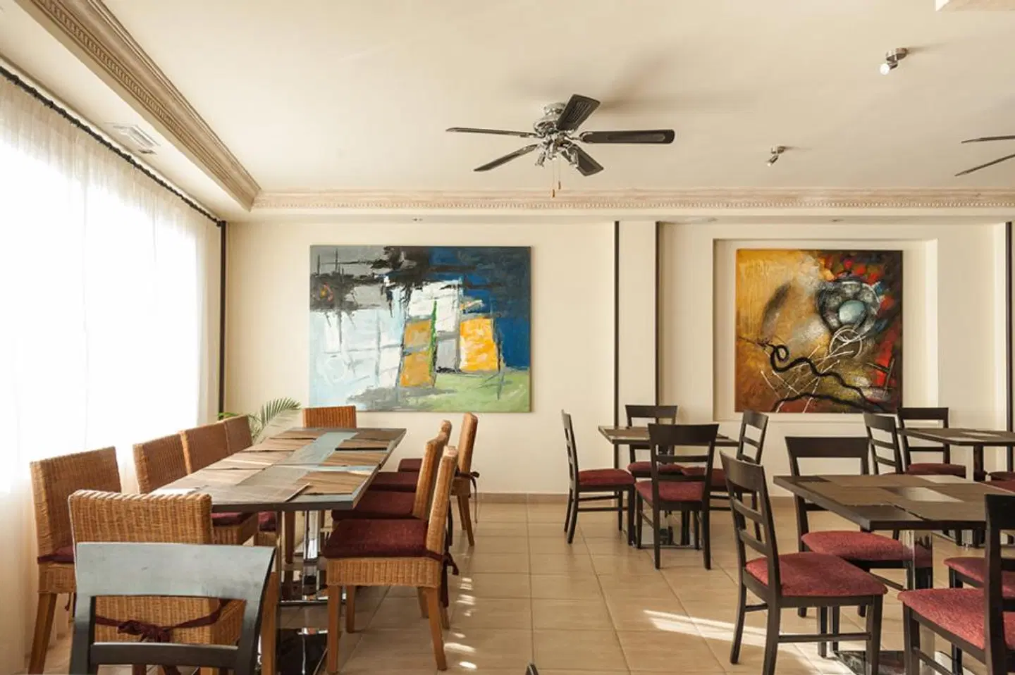 Hotel La Aldea Suites Bar