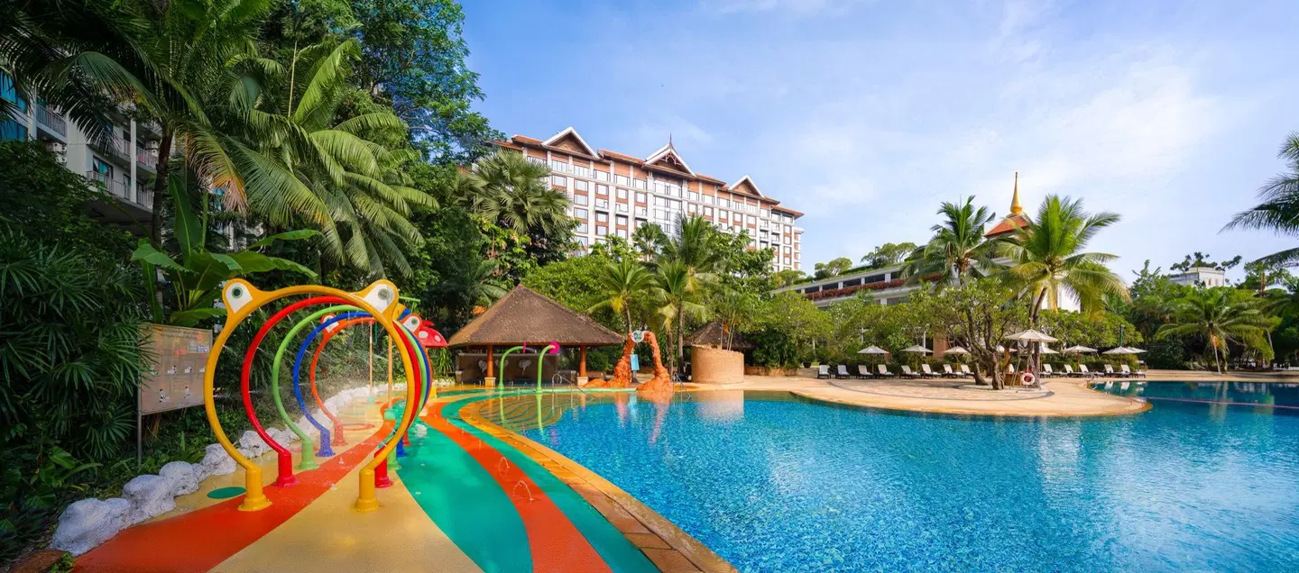 Shangri-La Hotel, Chiang Mai OUTDOOR_POOL