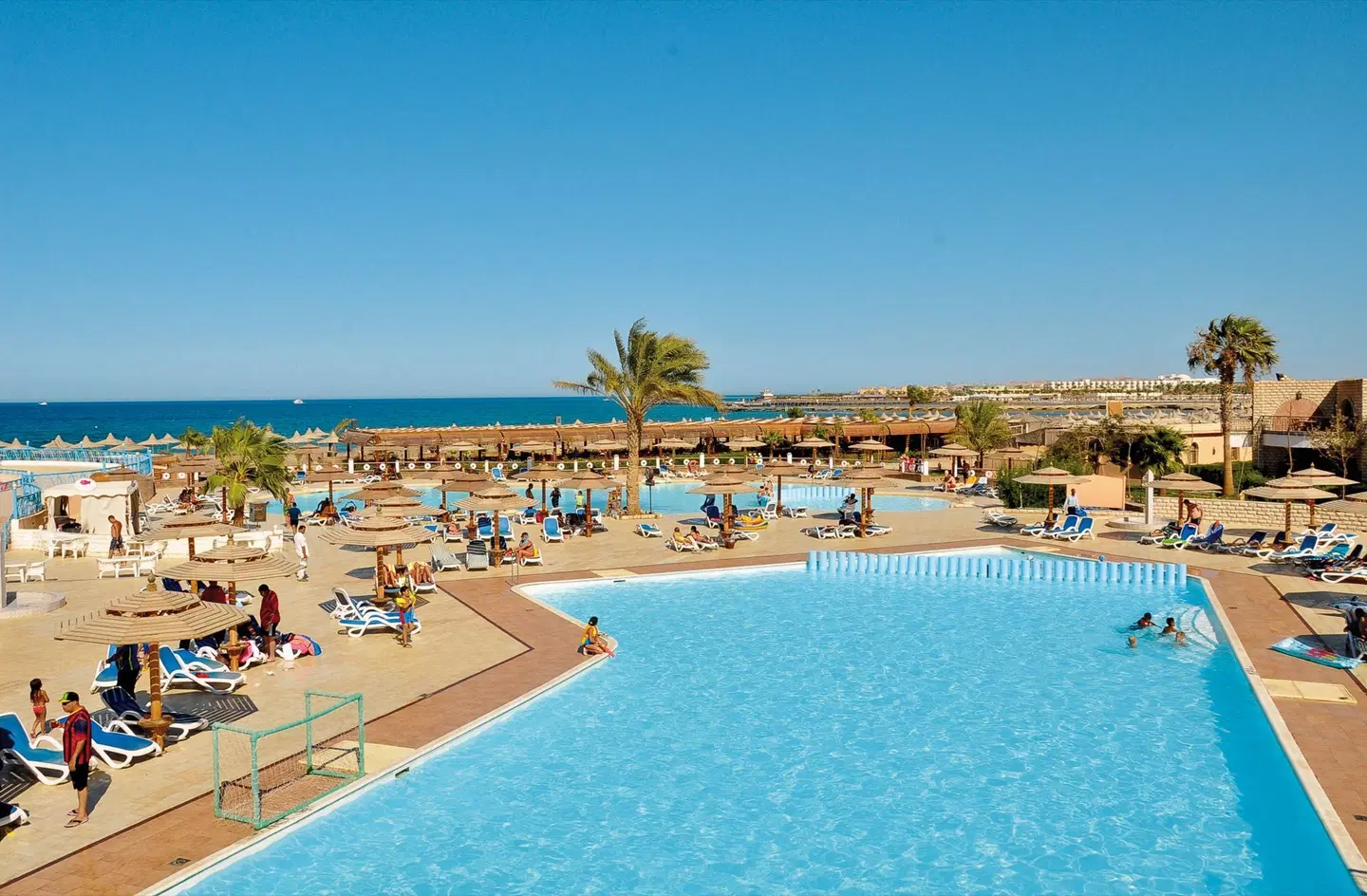 Aladdin Beach Resort OUTDOOR_POOL