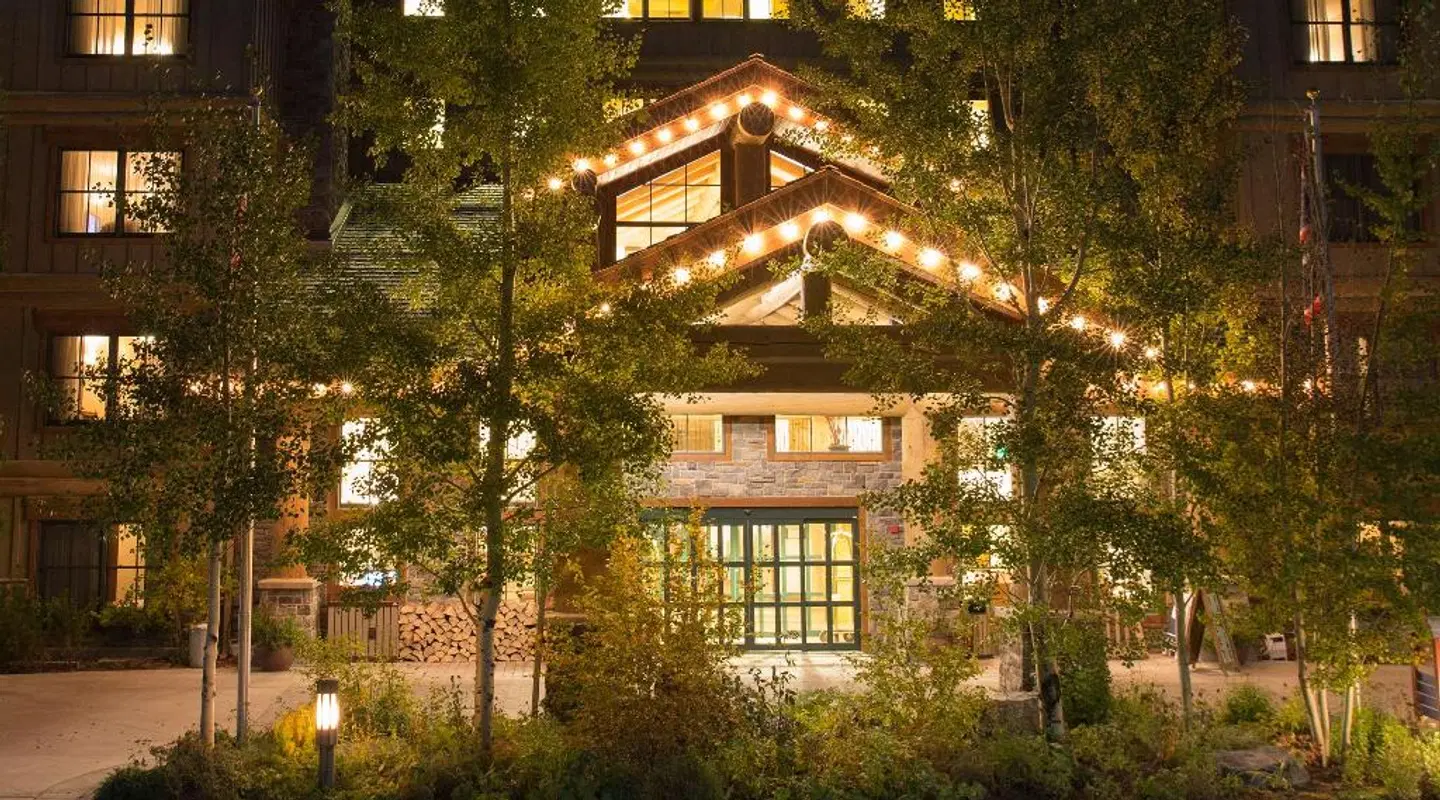 Teton Mountain Lodge & Spa EXTERIOR