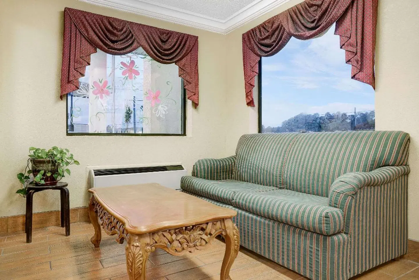 Days Inn by Wyndham Macon I-475 LOUNGE_LOBBY