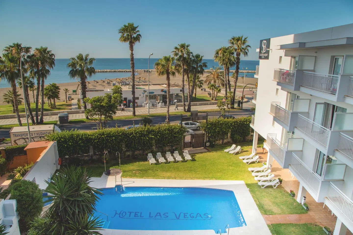 Las Vegas OUTDOOR_POOL