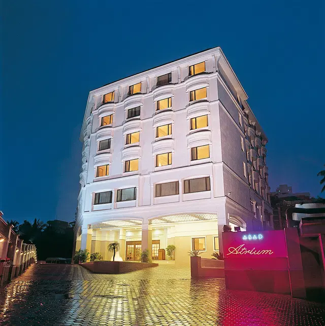 Abad Atrium EXTERIOR