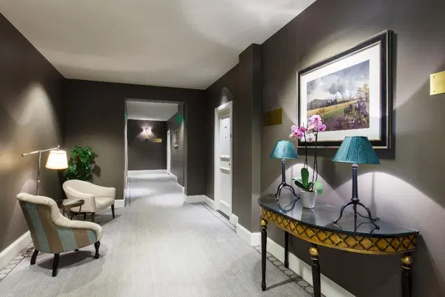 Grand Palace Hotel ROOM_EXAMPLE