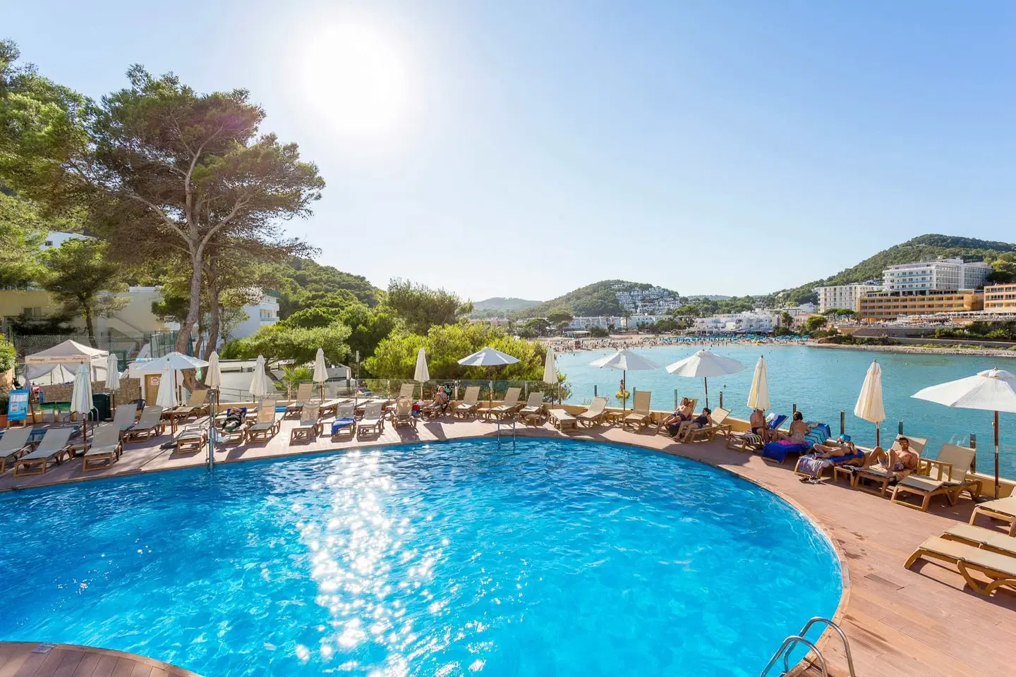 Palladium Hotel Cala Llonga OUTDOOR_POOL