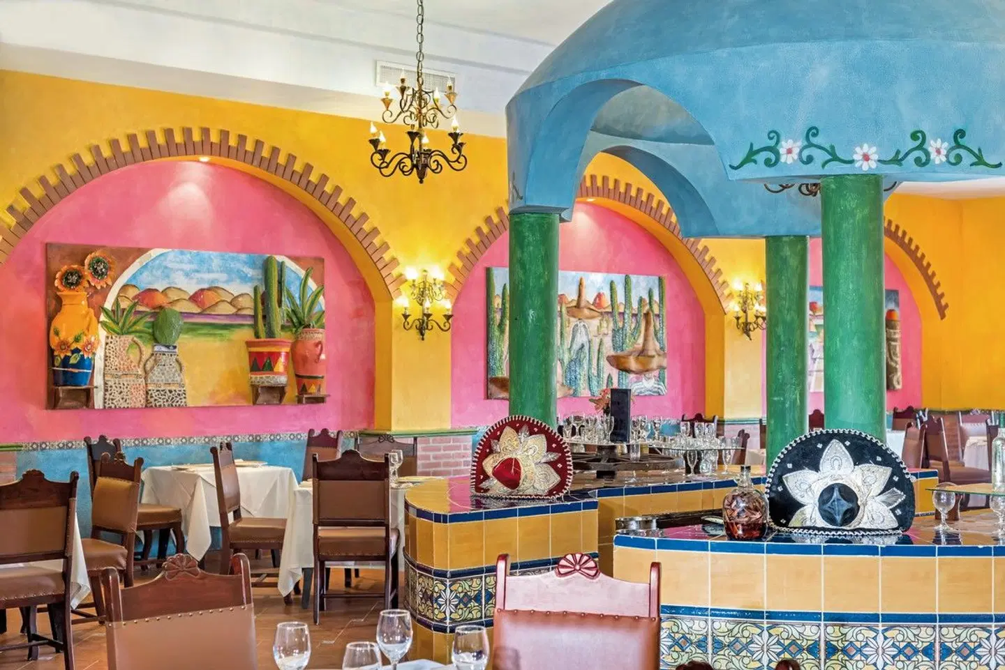 Ocean Blue & Sand Restaurant