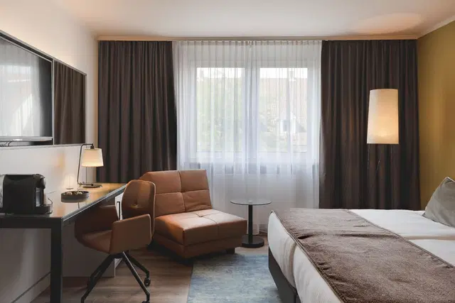 Leonardo Hotel Heidelberg City Center ROOM_EXAMPLE