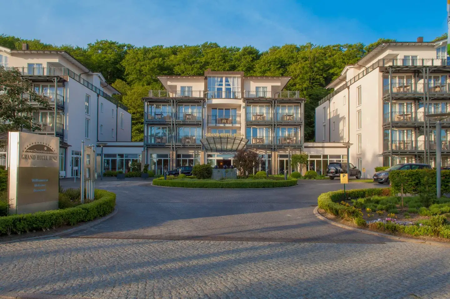 Grand Hotel Binz EXTERIOR