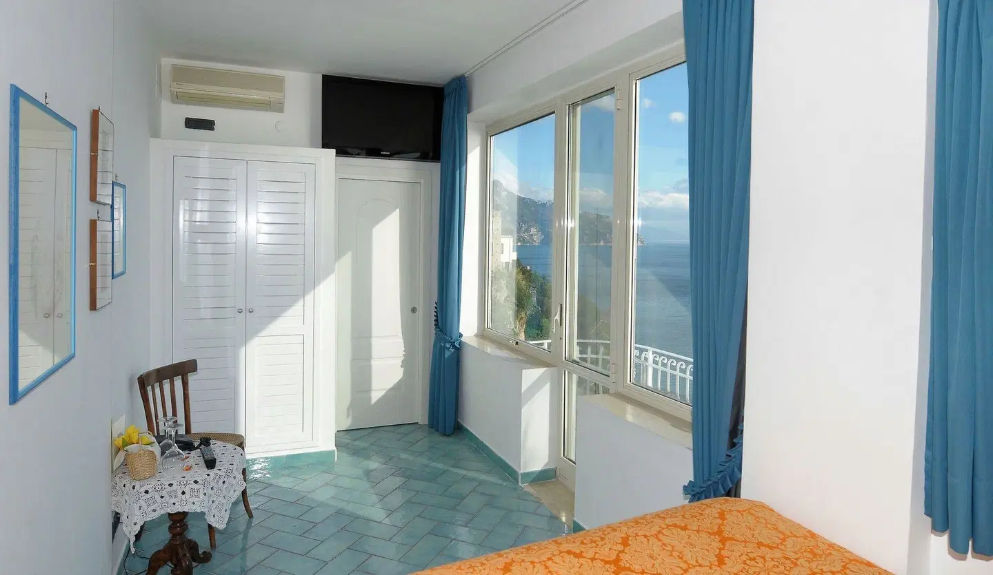 La Ninfa ROOM_EXAMPLE