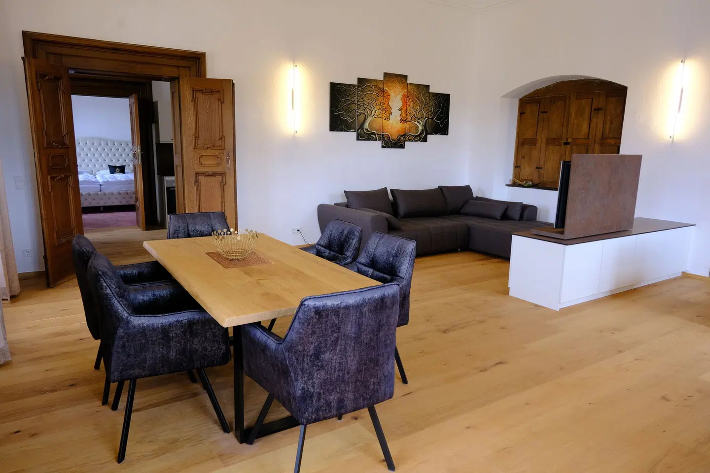 Innviertler Versailles Boutique Apartments ROOM_EXAMPLE