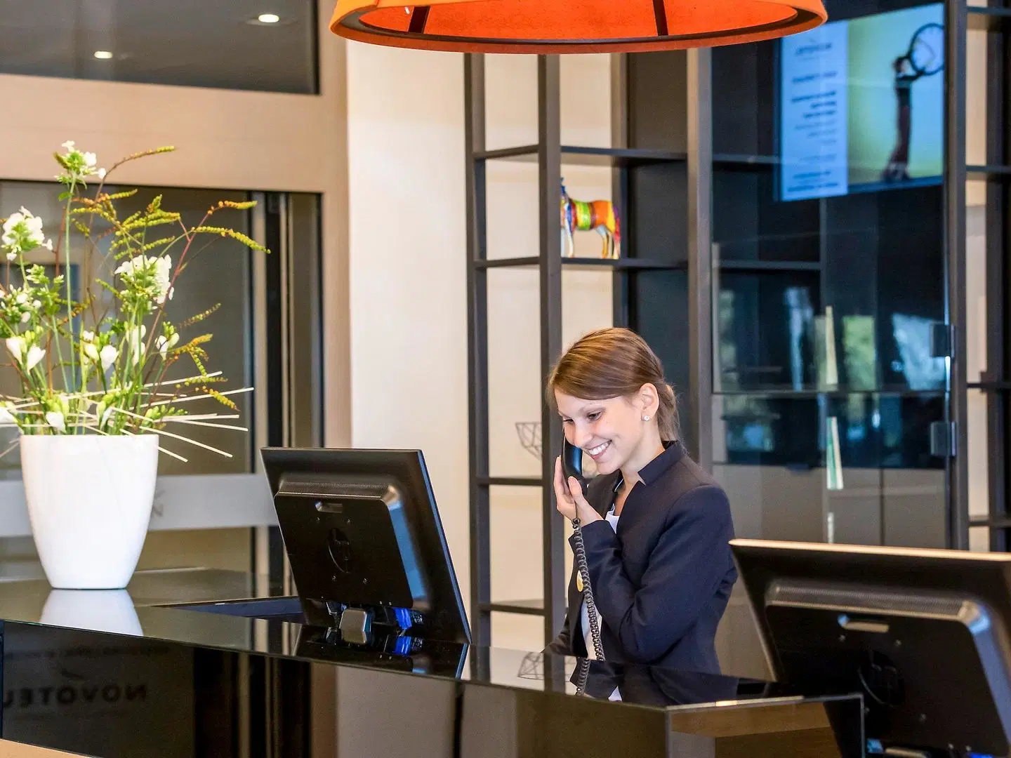 Novotel Wroclaw Centrum Hotel PEOPLE