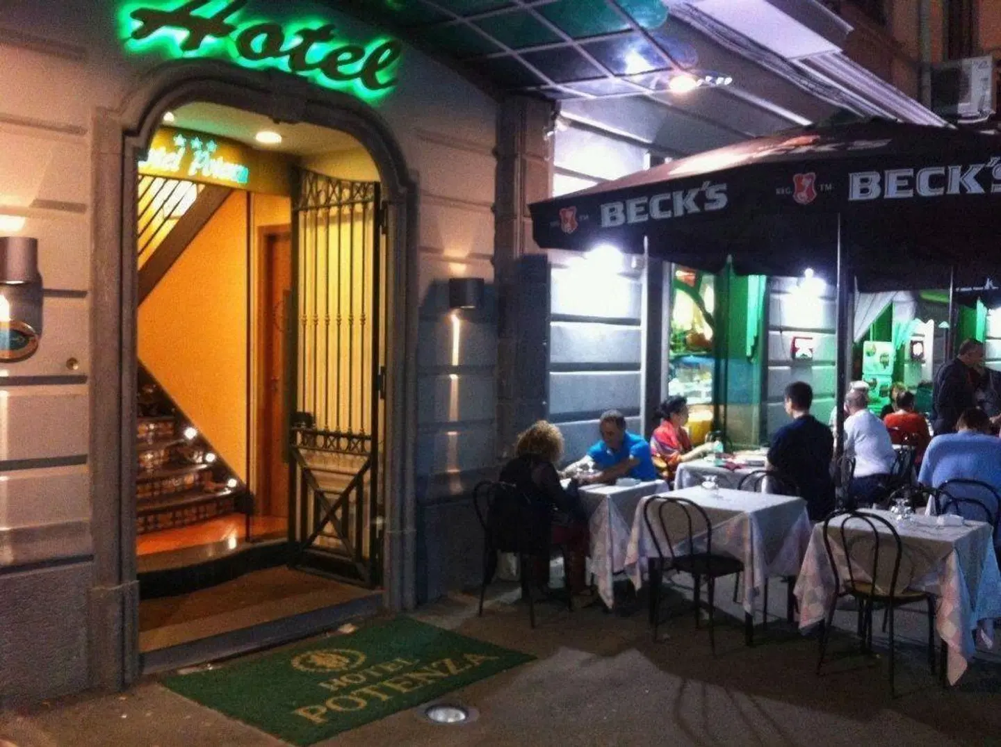 Potenza LOUNGE_LOBBY