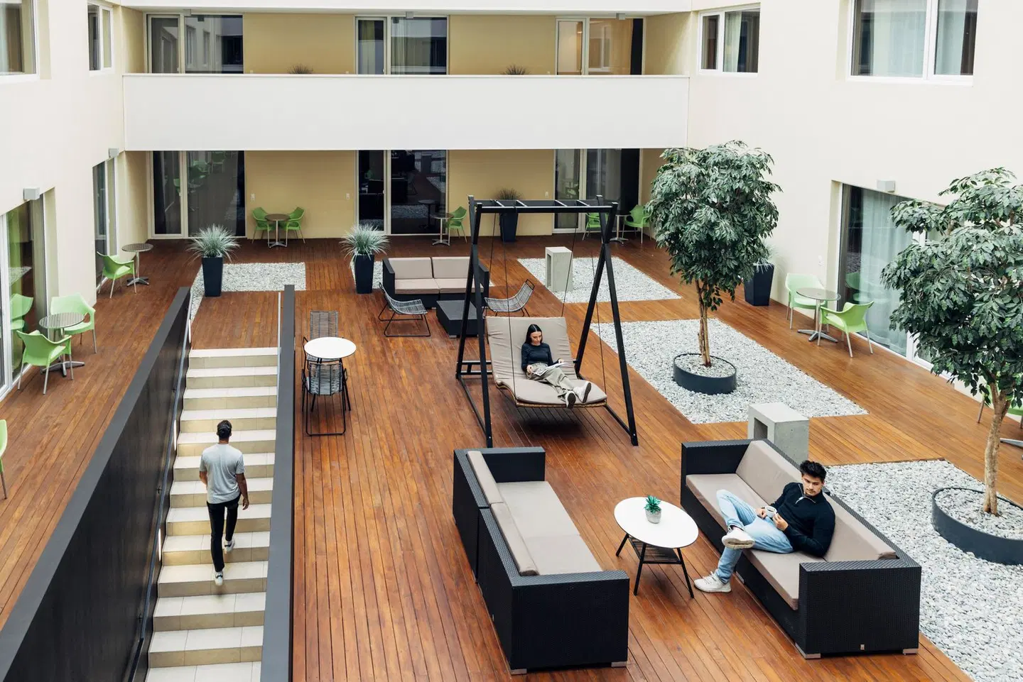 harry's home Dornbirn Terrasse