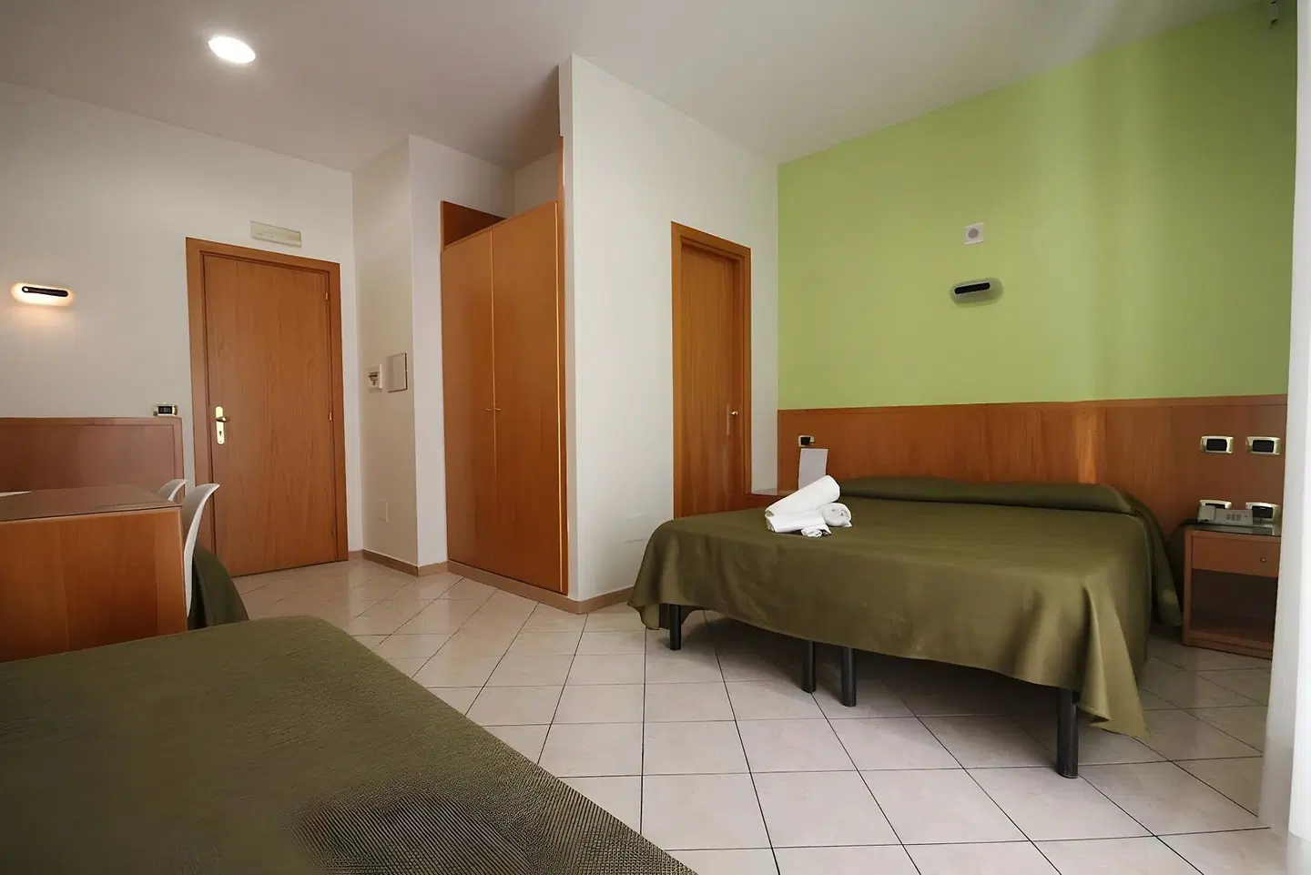 Zara Napoli LOUNGE_LOBBY