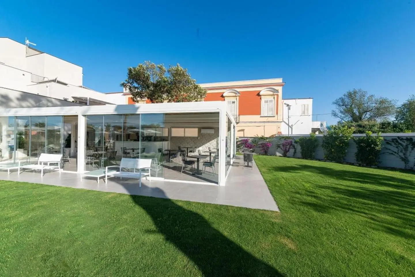 Insula Boutique Hotel EXTERIOR