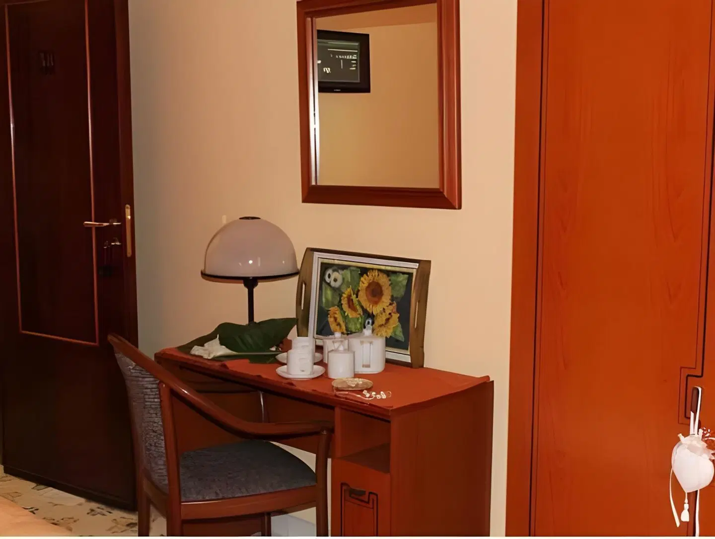 del Sole ROOM_EXAMPLE