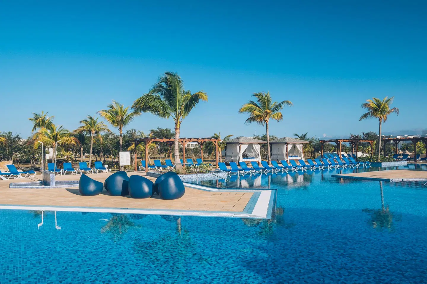 Iberostar Selection Holguin OUTDOOR_POOL