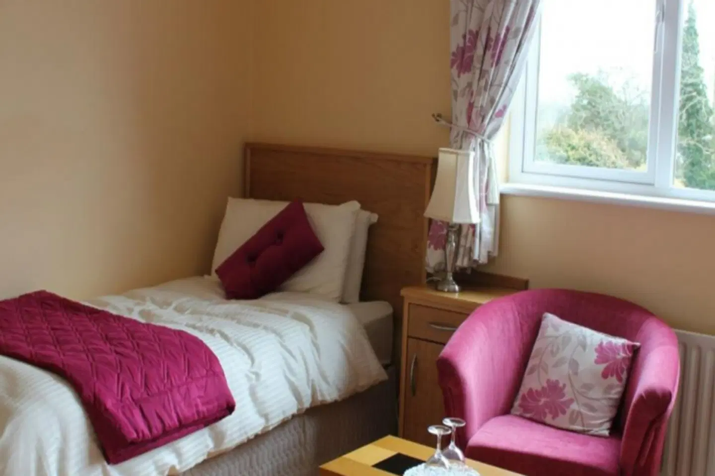 Carrowntober House B & B ROOM_EXAMPLE