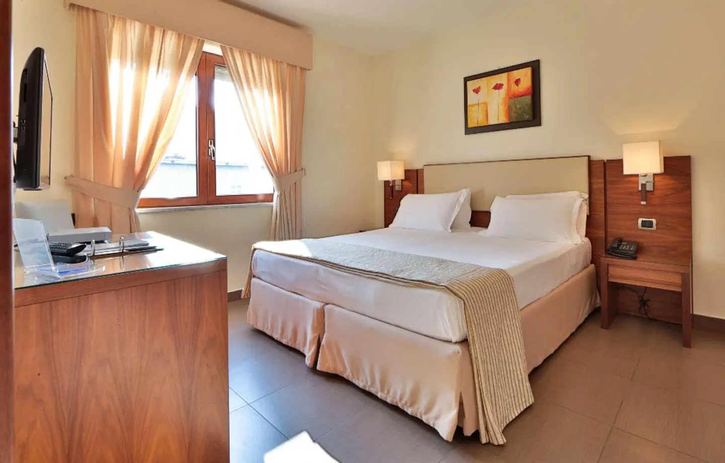 Suites & Residence Hotel ROOM_EXAMPLE