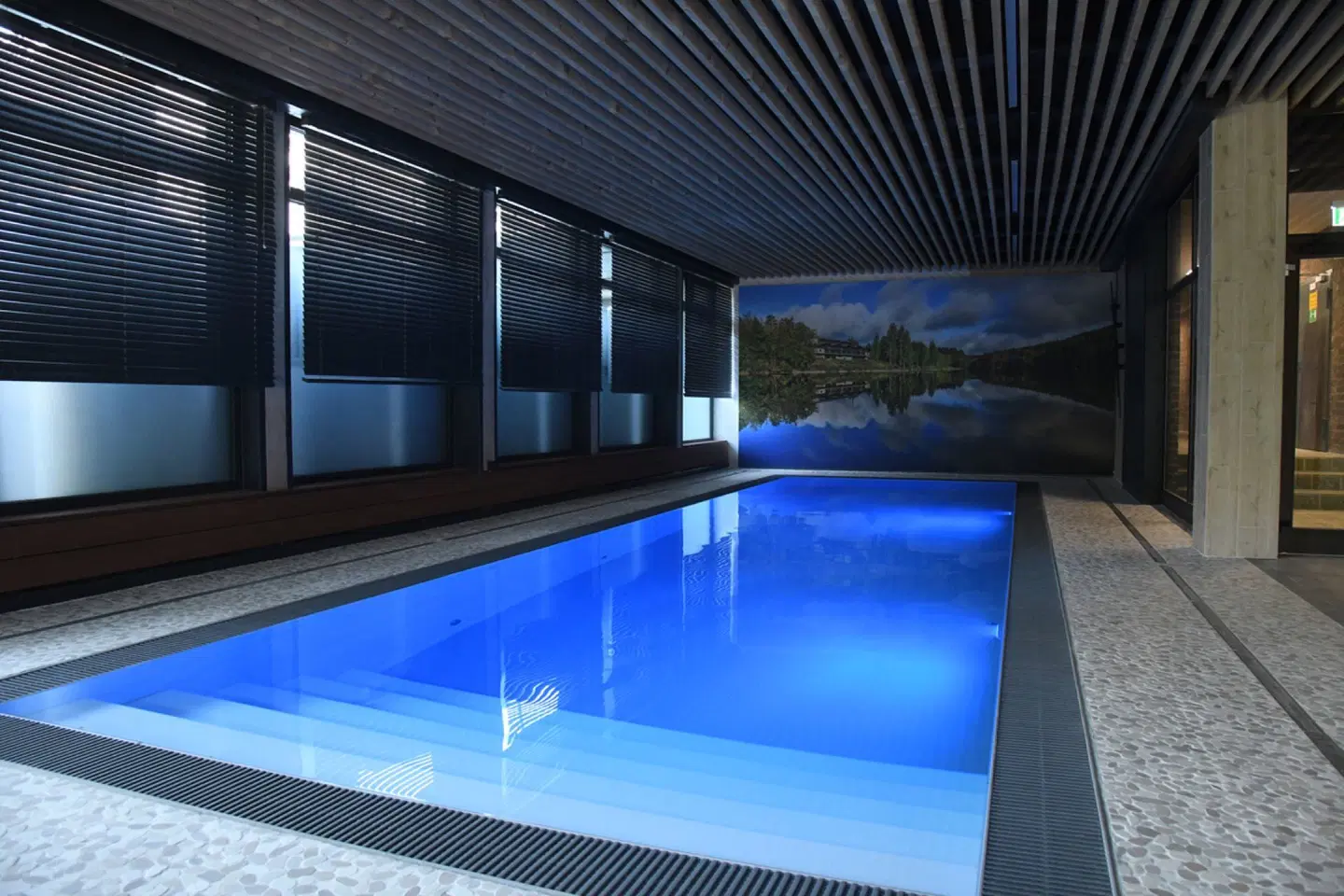 Das Dreiburgensee Hallenbad