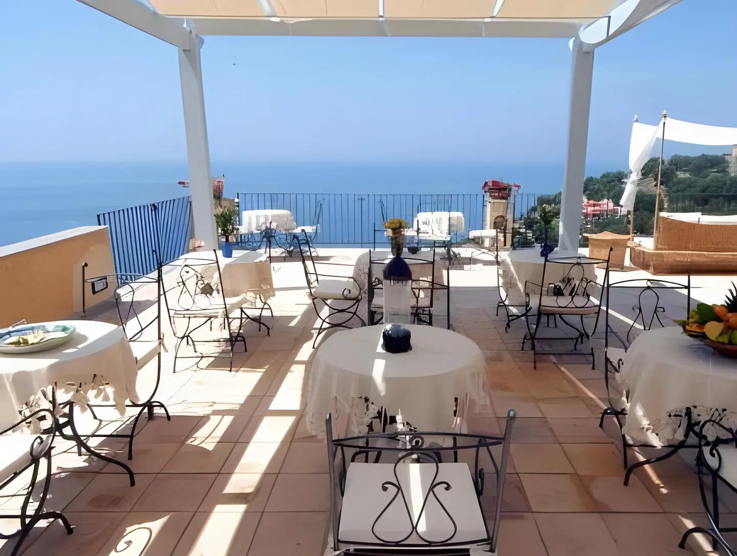 Marulivo Hotel Terrasse